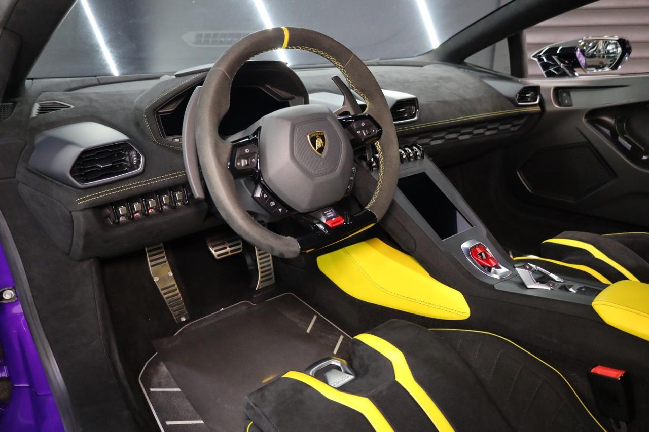 Lamborghini Huracan STO